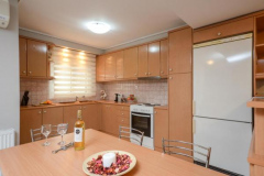 casa-d-irene-two-bedroom-kitchen